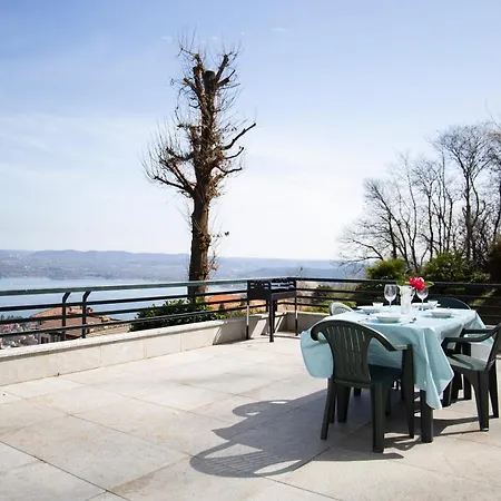 Lejlighed Panorama 2 - Apt. With Terrace And Amazing View Massino Visconti