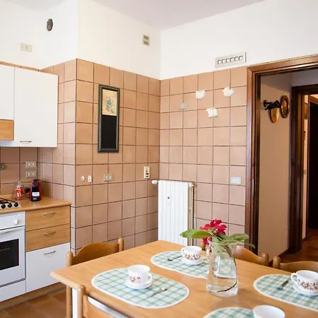 Lejlighed Panorama 2 - Apt. With Terrace And Amazing View Massino Visconti